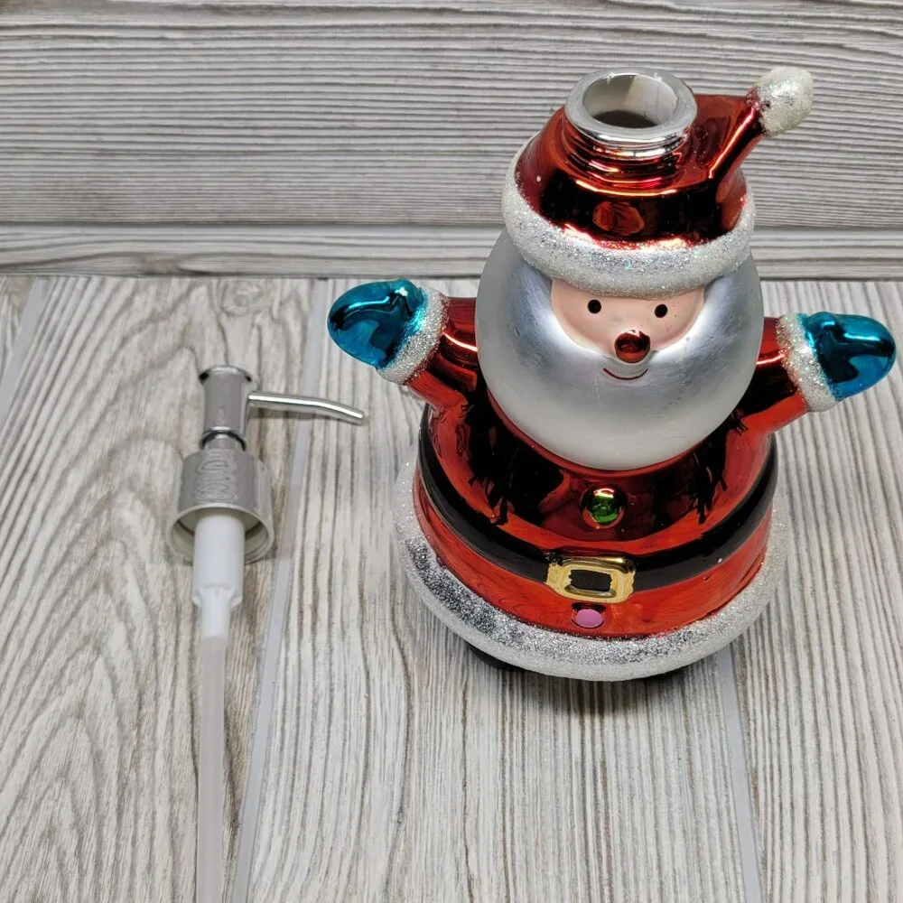 Santa Claus Shaped Soap Pump Dispenser Christmas Bathroom Kitchen‎ Target 2006